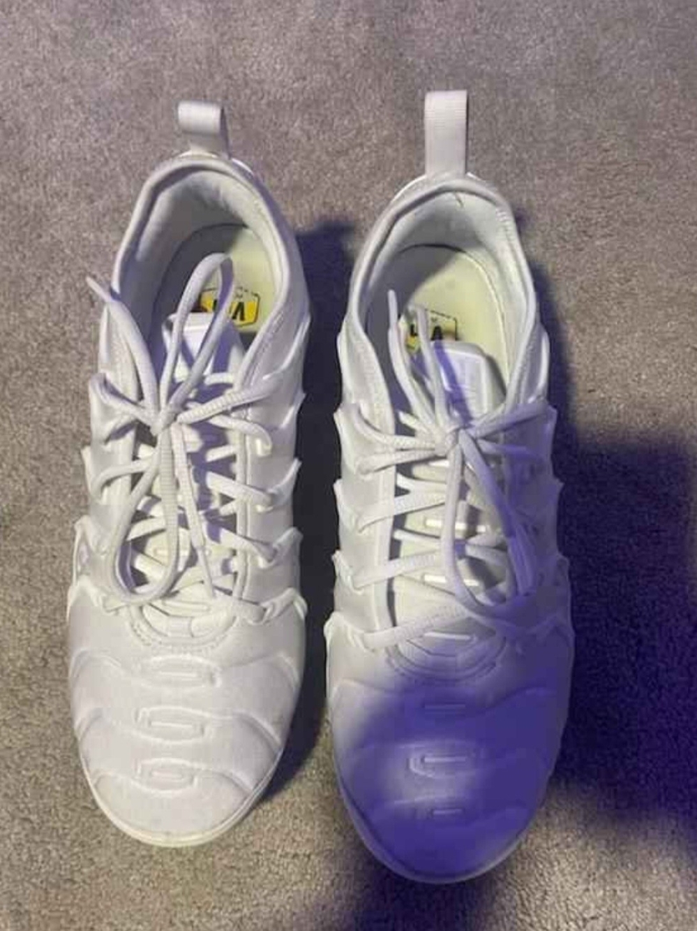 Nike Air Max Men's White Lace-Up Athletic Sneakers
